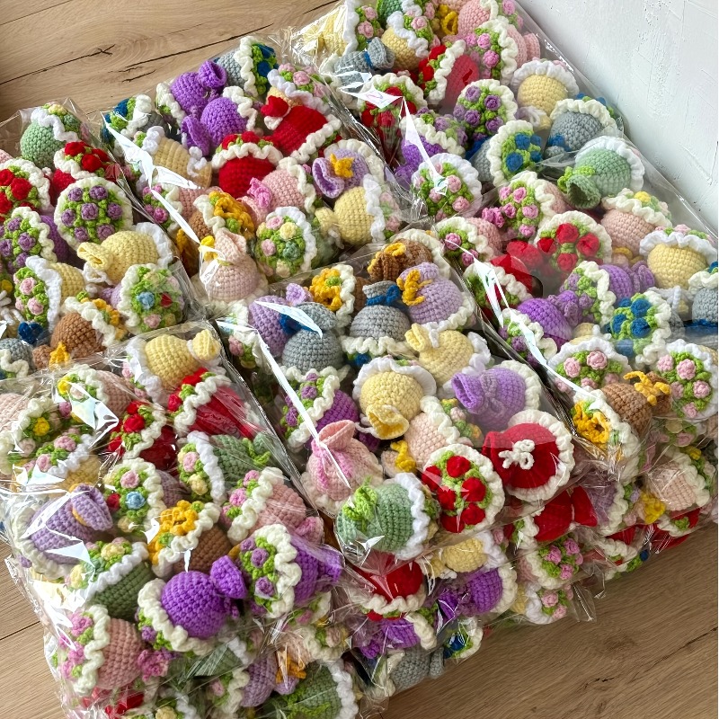 15 Pack Hand-Knitted Bouquets  - Baby Products Gift Pack 评论和价格